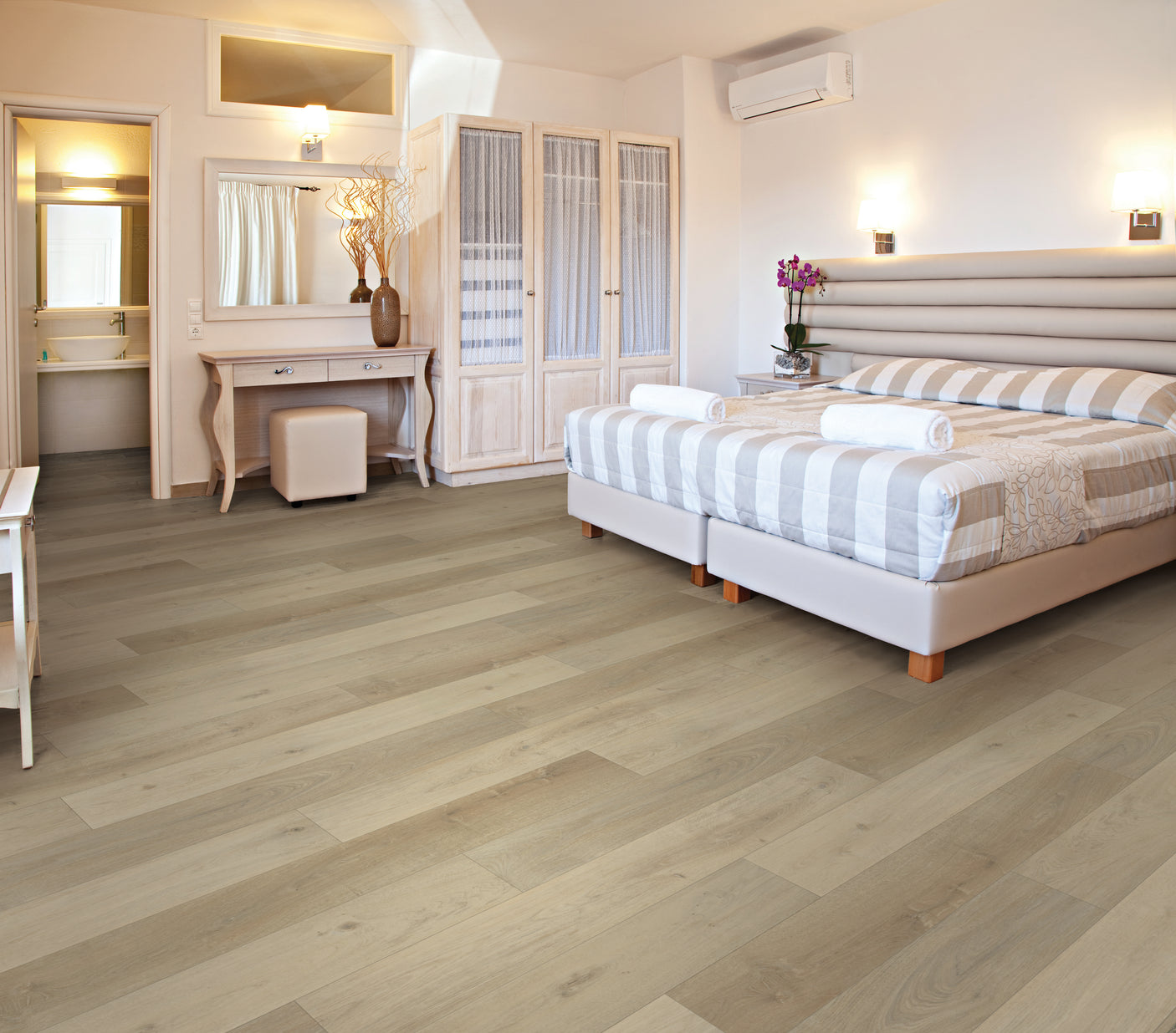 Rigid Core STND Waterproof Luxury Vinyl Plank Flooring