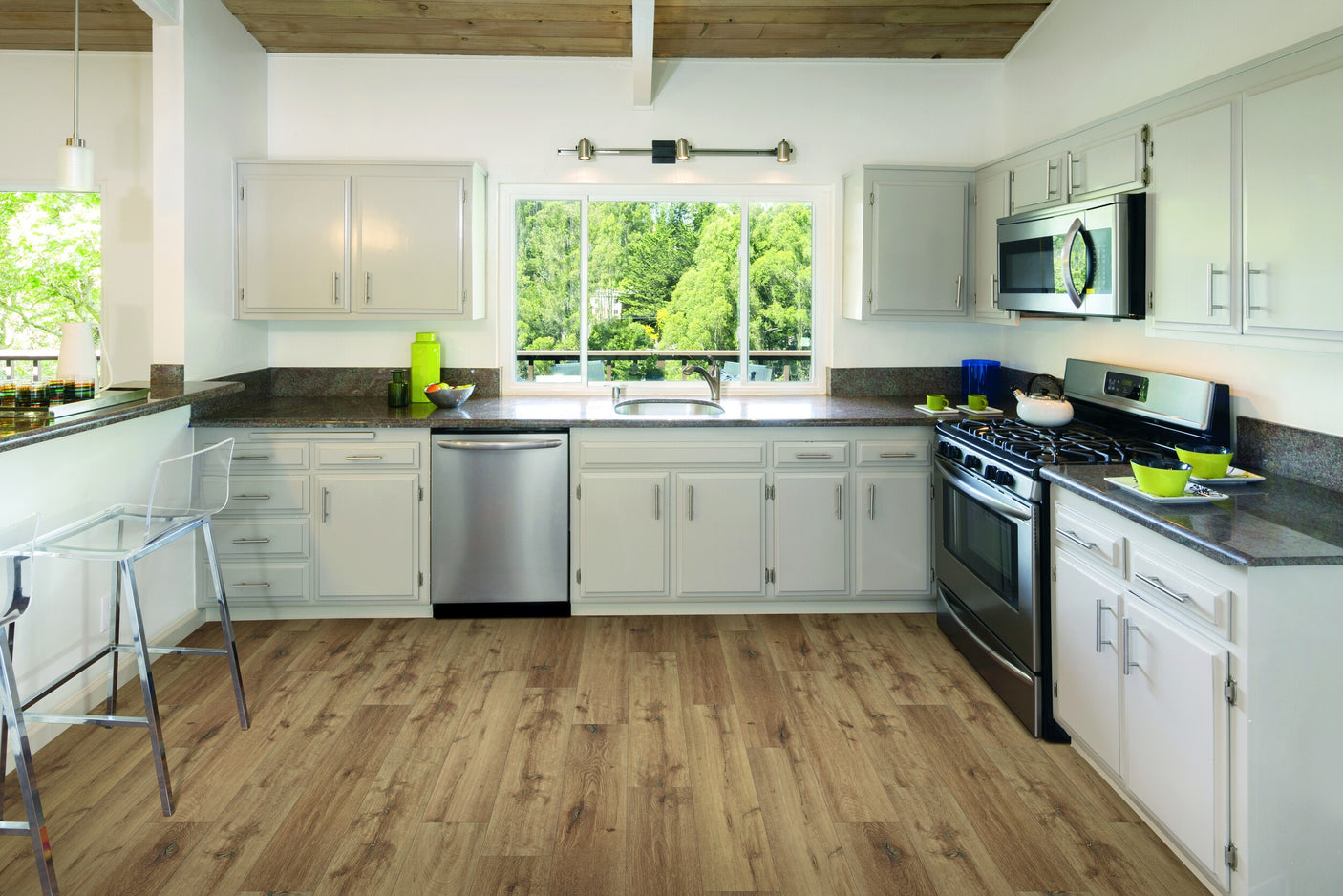 Rigid Core STND Waterproof Luxury Vinyl Plank Flooring