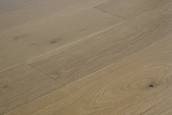 1/2in Engineered Hardwood Flooring — Logan